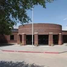 front view of June and Roy Metcalf Elementary School